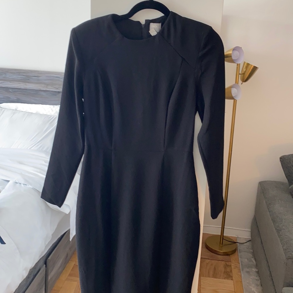 NWOT Never worn black ASOS size 6 dress
